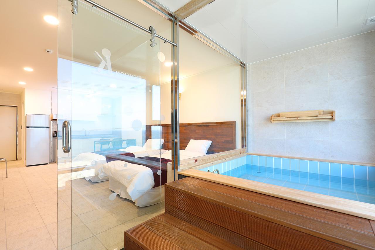 Pool Villa K Gangneung Exterior foto